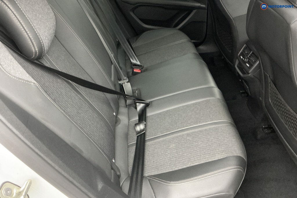 Peugeot 3008 Gt Line Premium Manual Diesel SUV - Stock Number (1664816) - 4th supplementary image