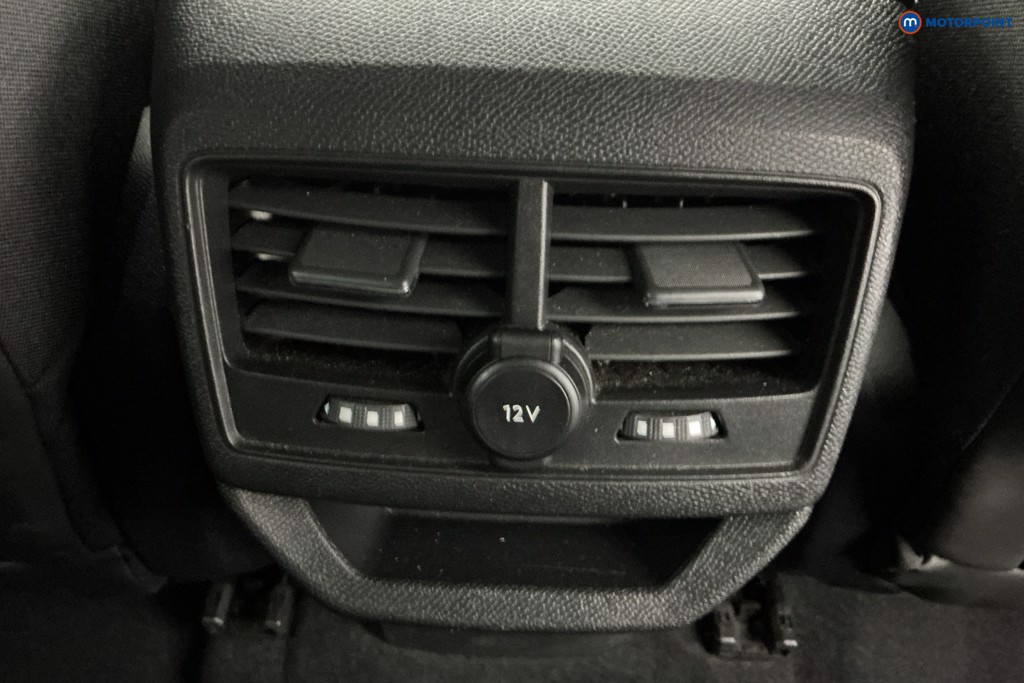 Peugeot 3008 Gt Line Premium Manual Diesel SUV - Stock Number (1664816) - 12th supplementary image