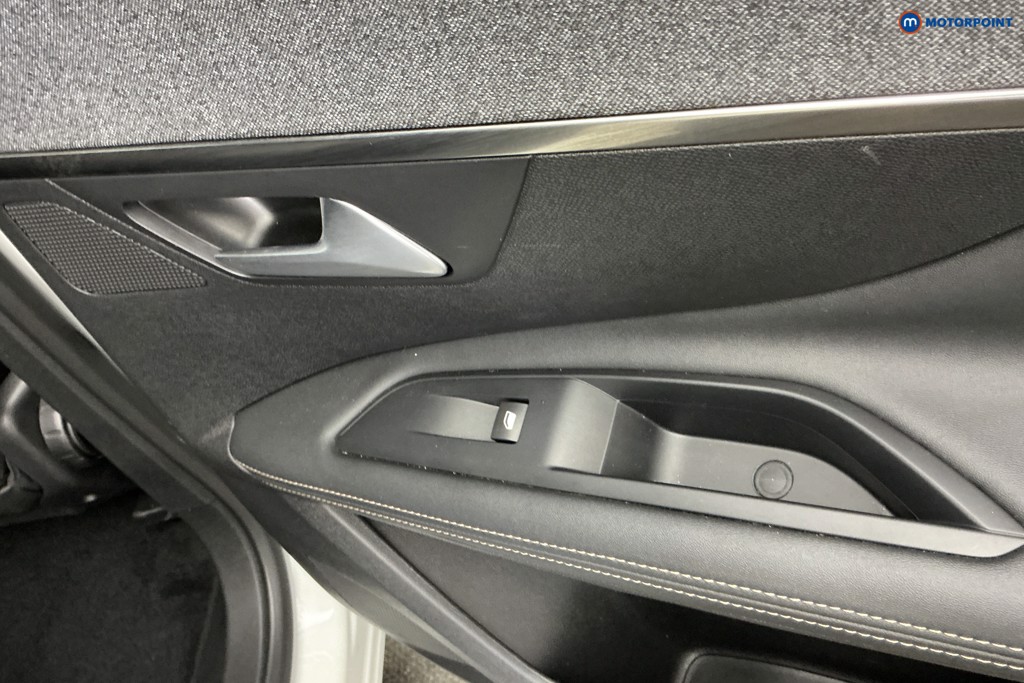 Peugeot 3008 Gt Line Premium Manual Diesel SUV - Stock Number (1664816) - 30th supplementary image