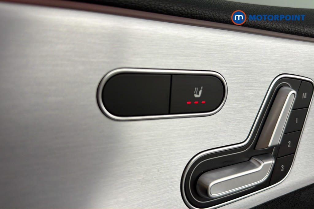 Mercedes-Benz A Class Amg Line Automatic Petrol Hatchback - Stock Number (1665020) - 14th supplementary image