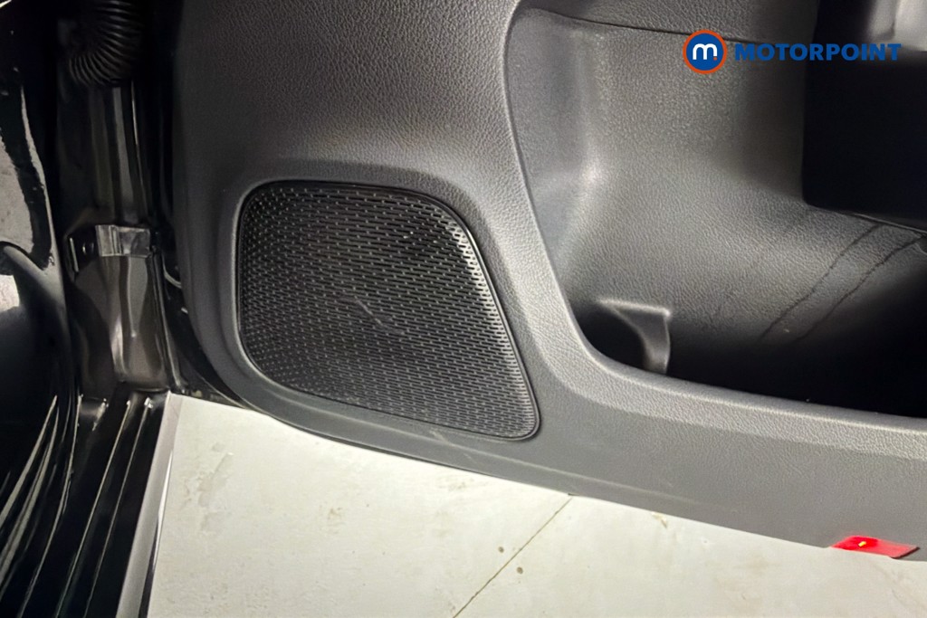 Mercedes-Benz A Class Amg Line Automatic Petrol Hatchback - Stock Number (1665020) - 21st supplementary image