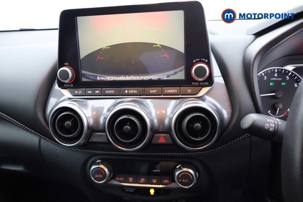 Nissan Juke N-Connecta Automatic Petrol SUV - Stock Number (1665100) - 11th supplementary image