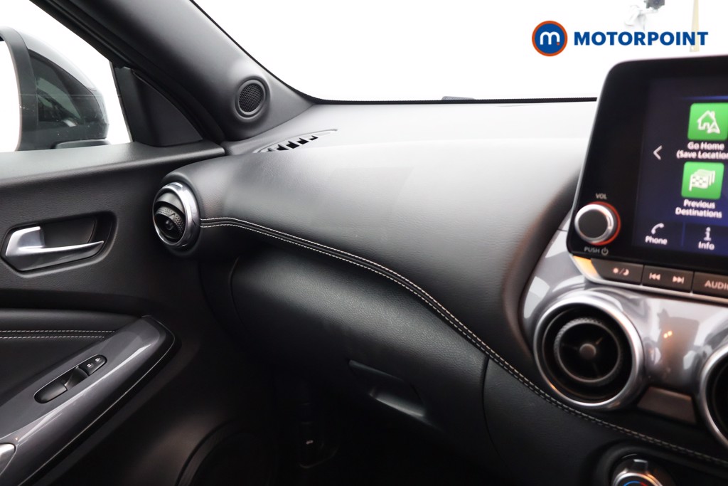 Nissan Juke N-Connecta Automatic Petrol SUV - Stock Number (1665100) - 12th supplementary image