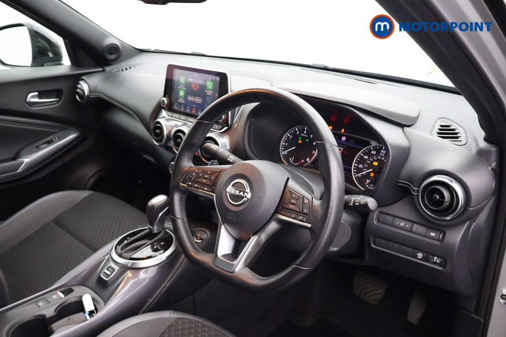 Nissan Juke N-Connecta Automatic Petrol SUV - Stock Number (1665100) - 15th supplementary image