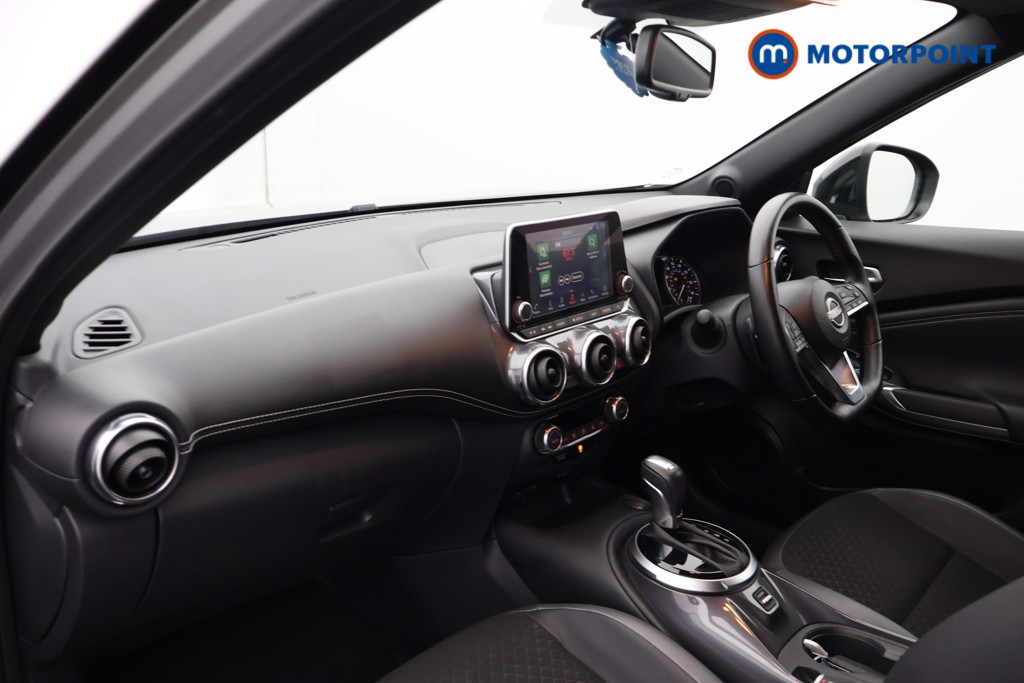 Nissan Juke N-Connecta Automatic Petrol SUV - Stock Number (1665100) - 20th supplementary image
