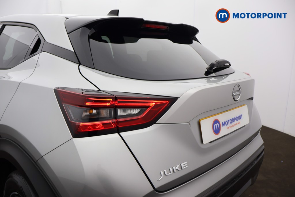 Nissan Juke N-Connecta Automatic Petrol SUV - Stock Number (1665100) - 25th supplementary image