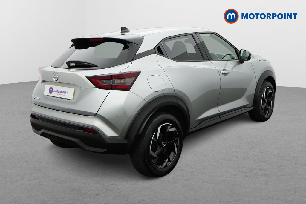 Nissan Juke N-Connecta Automatic Petrol SUV - Stock Number (1665100) - Drivers side rear corner