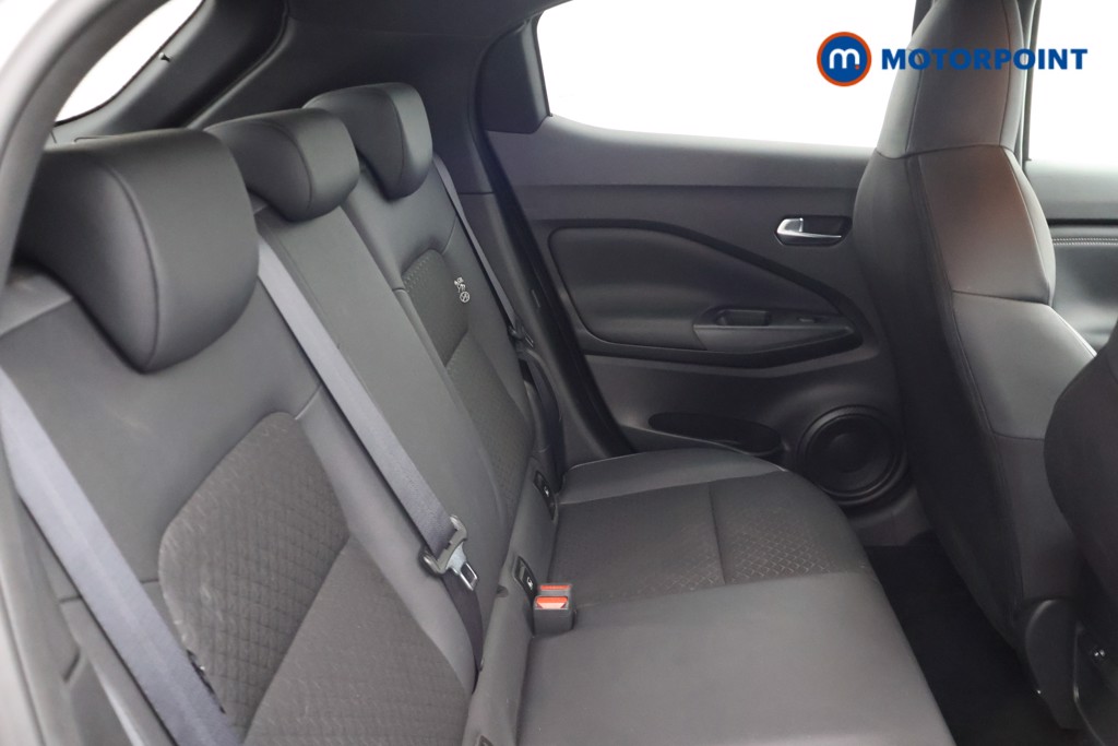 Nissan Juke N-Connecta Automatic Petrol SUV - Stock Number (1665104) - 17th supplementary image