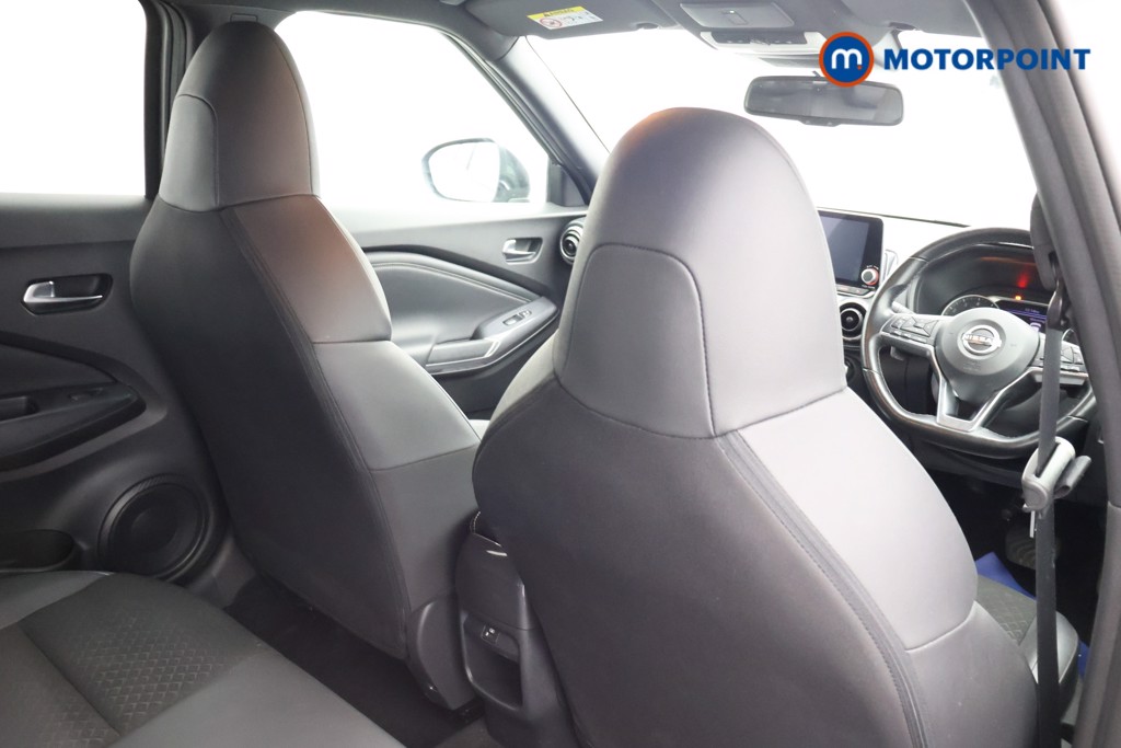 Nissan Juke N-Connecta Automatic Petrol SUV - Stock Number (1665104) - 18th supplementary image