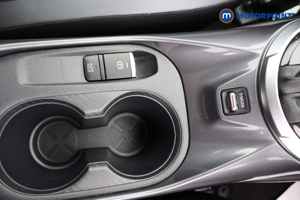 Nissan Juke N-Connecta Automatic Petrol SUV - Stock Number (1665107) - 10th supplementary image