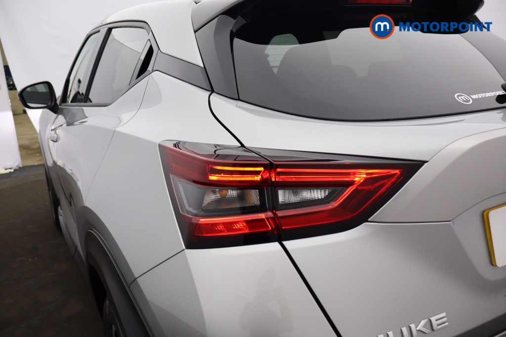Nissan Juke N-Connecta Automatic Petrol SUV - Stock Number (1665107) - 26th supplementary image