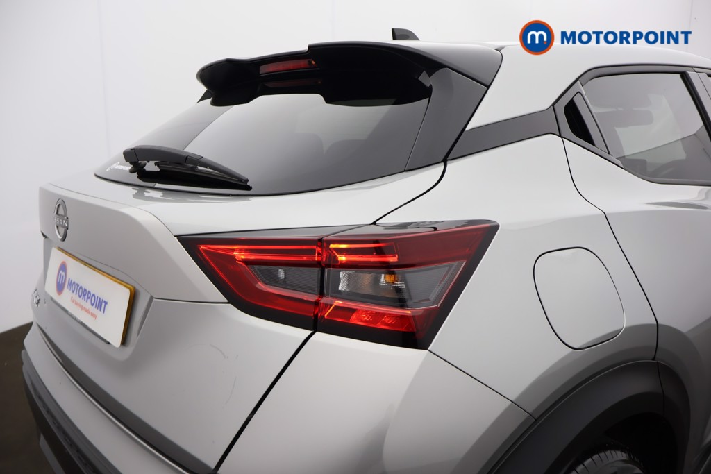 Nissan Juke N-Connecta Automatic Petrol SUV - Stock Number (1665107) - 28th supplementary image