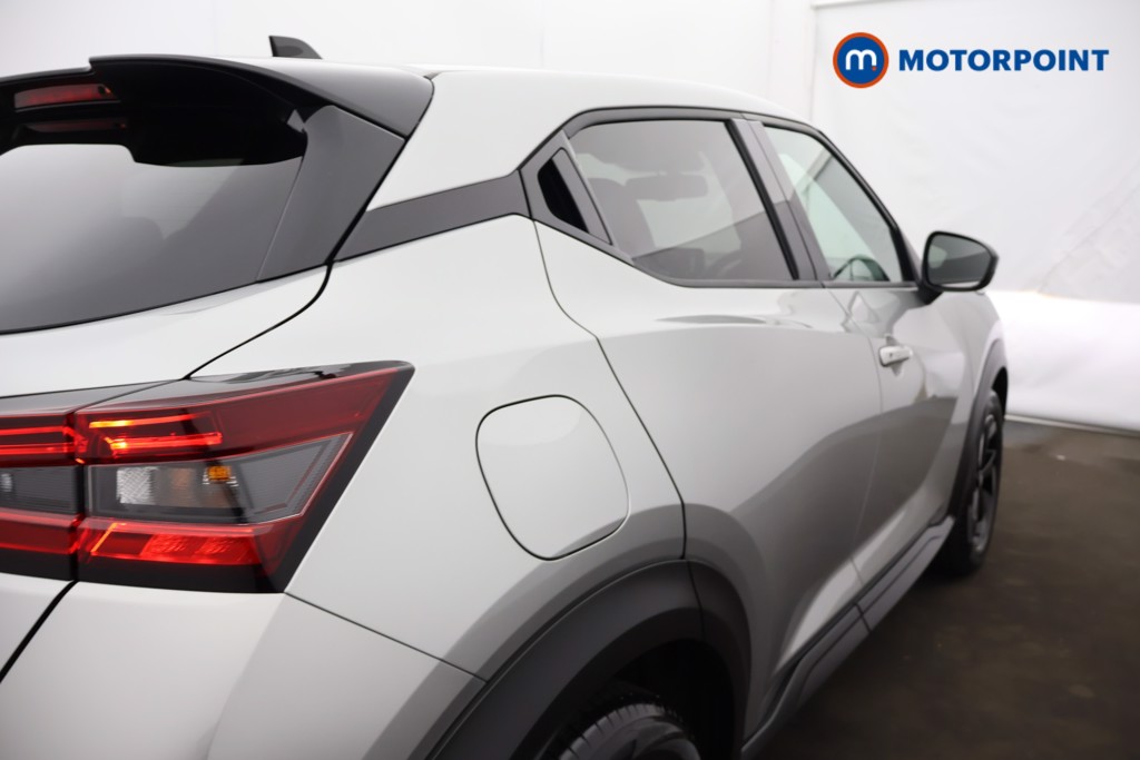 Nissan Juke N-Connecta Automatic Petrol SUV - Stock Number (1665107) - 29th supplementary image