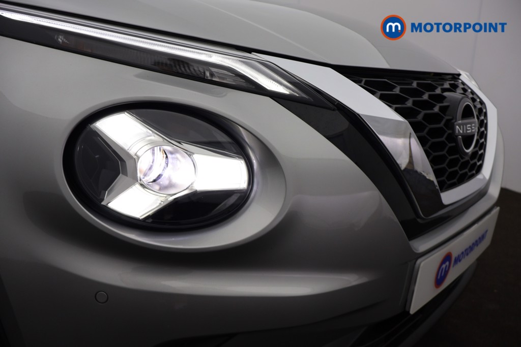 Nissan Juke N-Connecta Automatic Petrol SUV - Stock Number (1665107) - 30th supplementary image