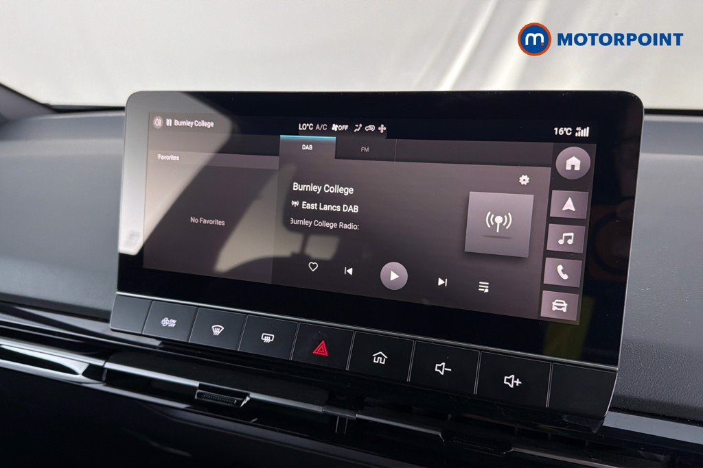 Mg Motor Uk MG4 Trophy Automatic Electric SUV - Stock Number (1665123) - 9th supplementary image
