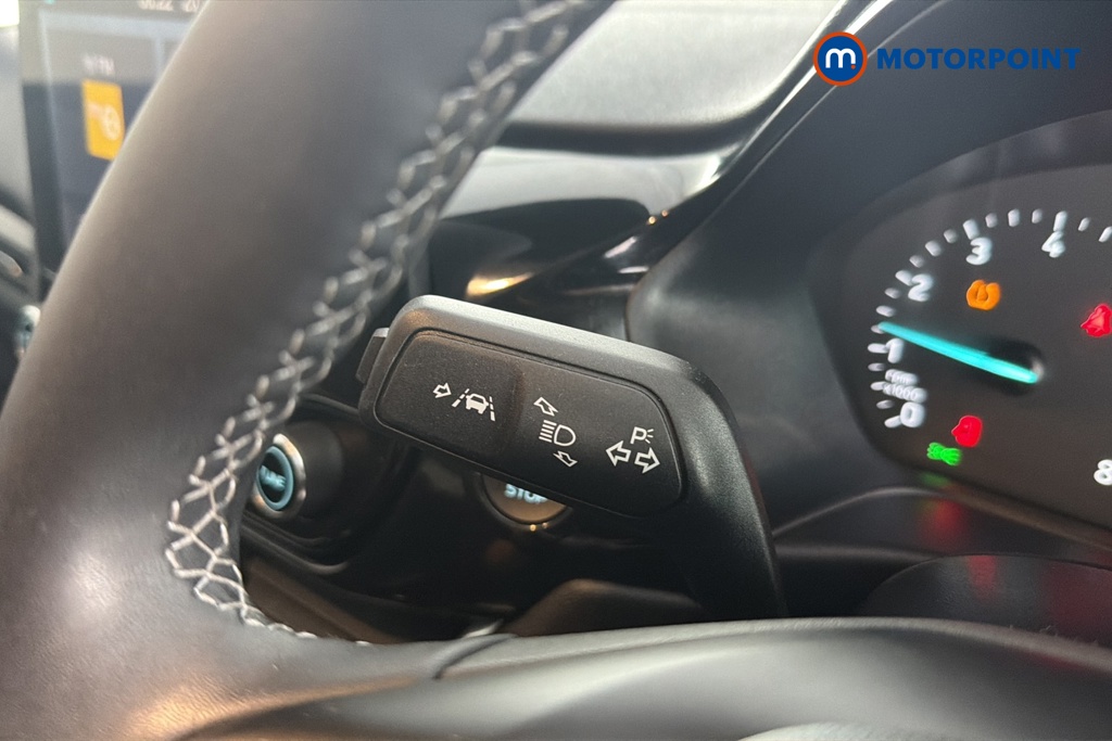 Ford Fiesta Titanium Manual Petrol Hatchback - Stock Number (1665168) - 5th supplementary image