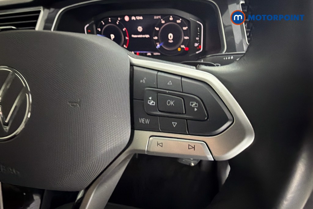 Volkswagen Tiguan Allspace Life Automatic Petrol SUV - Stock Number (1665173) - 4th supplementary image