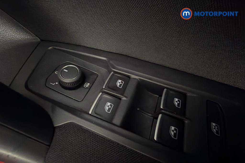 Volkswagen Tiguan Allspace Life Automatic Petrol SUV - Stock Number (1665173) - 20th supplementary image