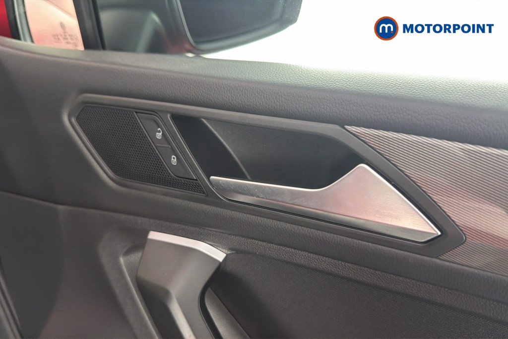 Volkswagen Tiguan Allspace Life Automatic Petrol SUV - Stock Number (1665173) - 42nd supplementary image