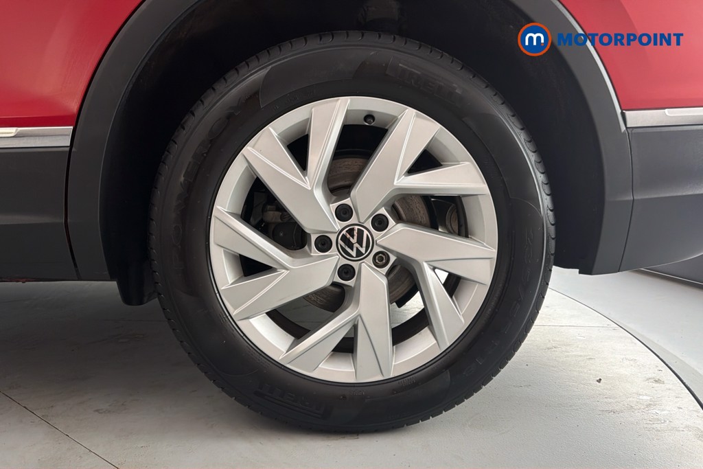 Volkswagen Tiguan Allspace Life Automatic Petrol SUV - Stock Number (1665173) - 48th supplementary image