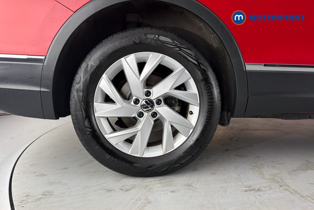 Volkswagen Tiguan Allspace Life Automatic Petrol SUV - Stock Number (1665173) - 49th supplementary image