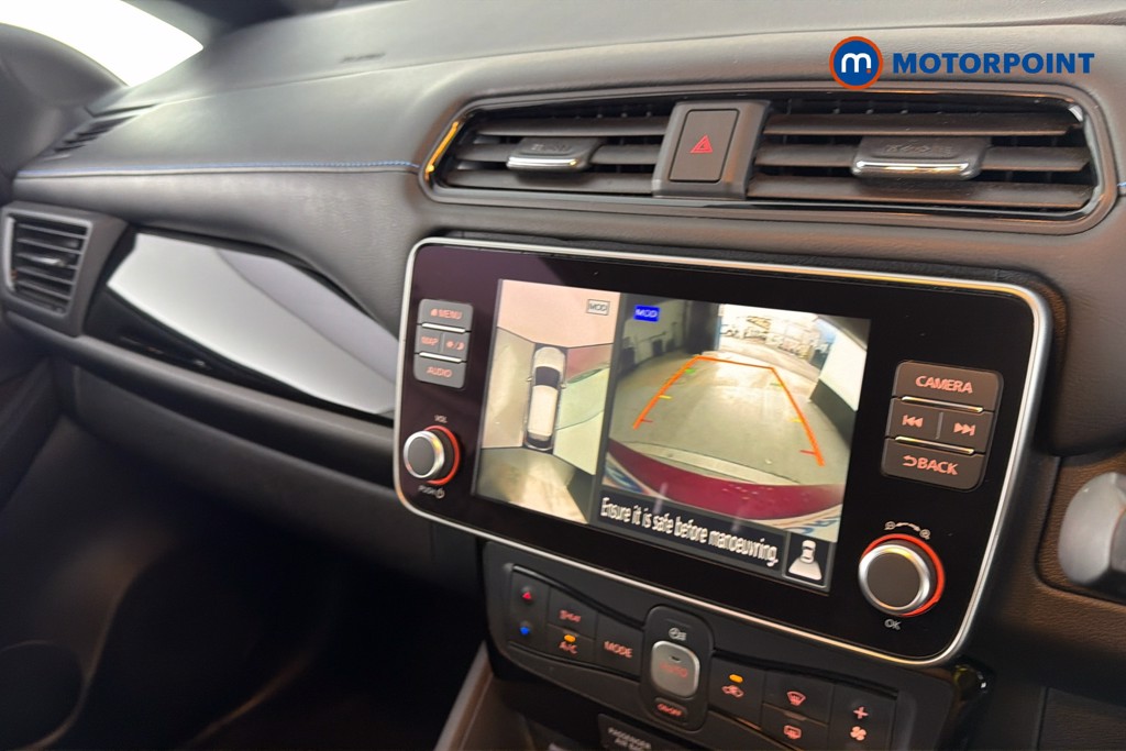 Nissan Leaf N-Connecta Automatic Electric Hatchback - Stock Number (1665429) - 13th supplementary image