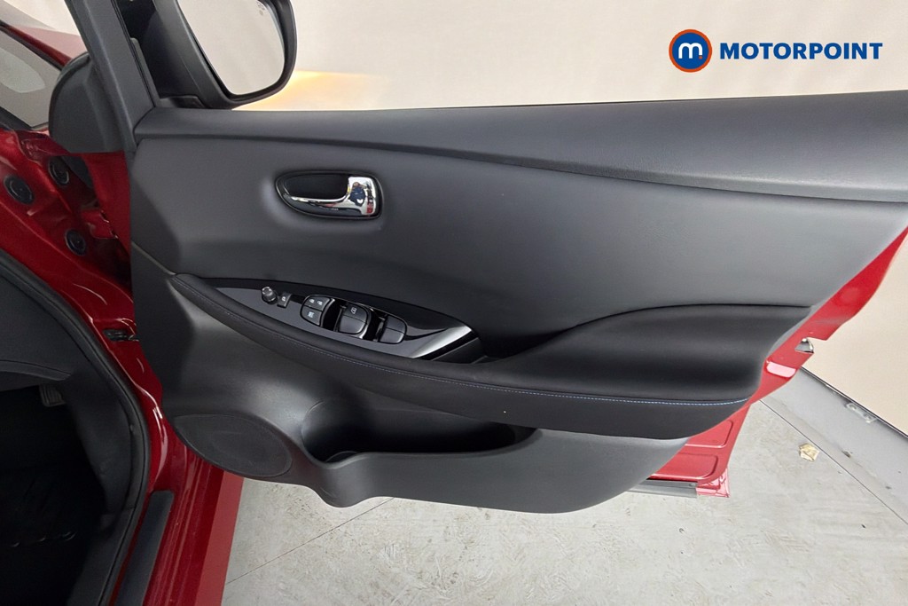 Nissan Leaf N-Connecta Automatic Electric Hatchback - Stock Number (1665429) - 19th supplementary image