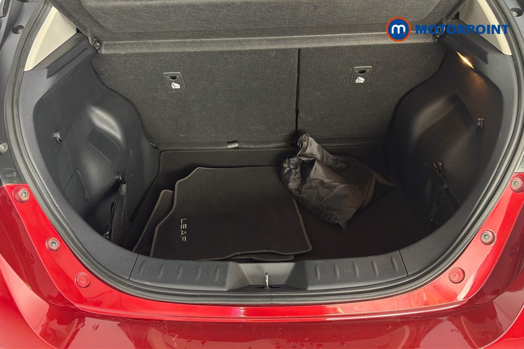 Nissan Leaf N-Connecta Automatic Electric Hatchback - Stock Number (1665429) - 33rd supplementary image