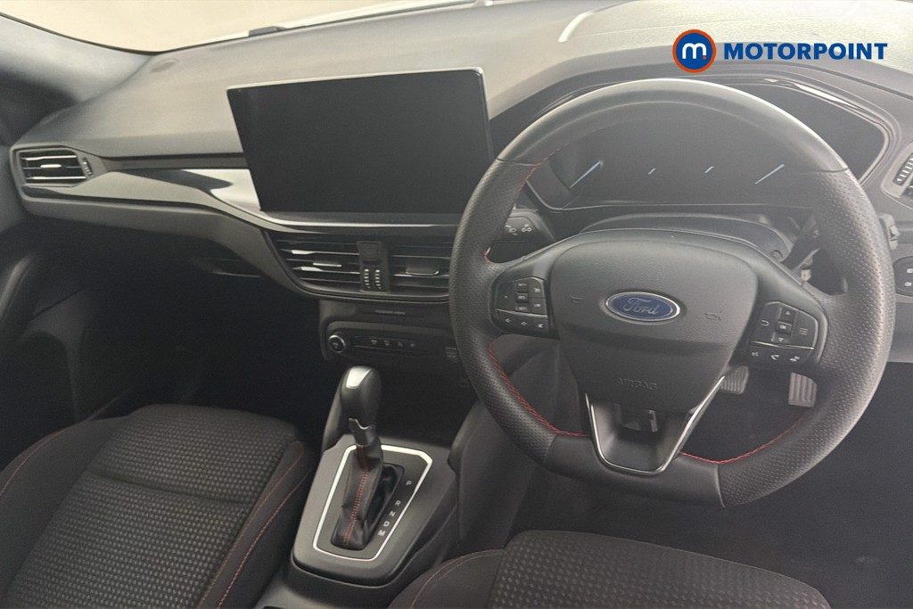 Ford Focus St-Line Automatic Petrol Estate - Stock Number (1665536) - 1st supplementary image