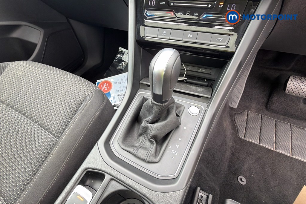 Volkswagen Touran Match Automatic Petrol People Carrier - Stock Number (1665581) - 5th supplementary image