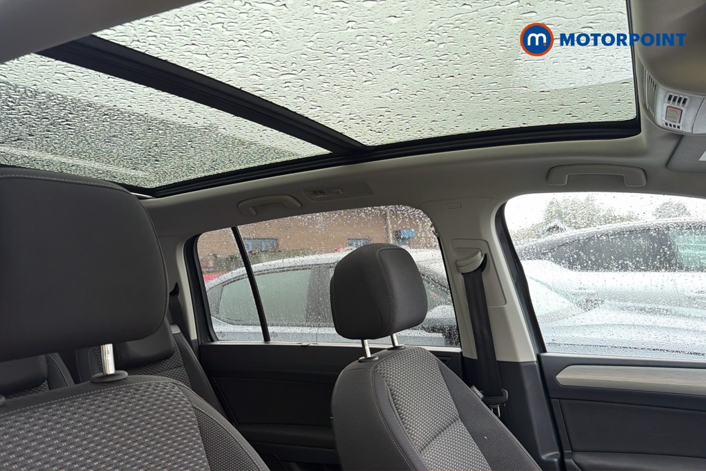 Volkswagen Touran Match Automatic Petrol People Carrier - Stock Number (1665581) - 9th supplementary image