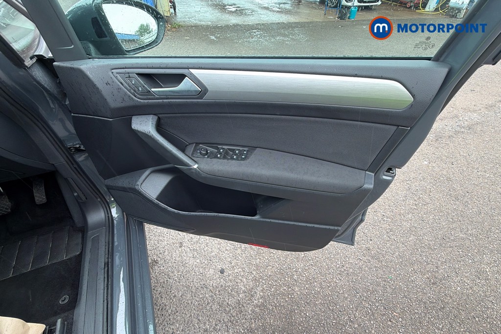 Volkswagen Touran Match Automatic Petrol People Carrier - Stock Number (1665581) - 19th supplementary image