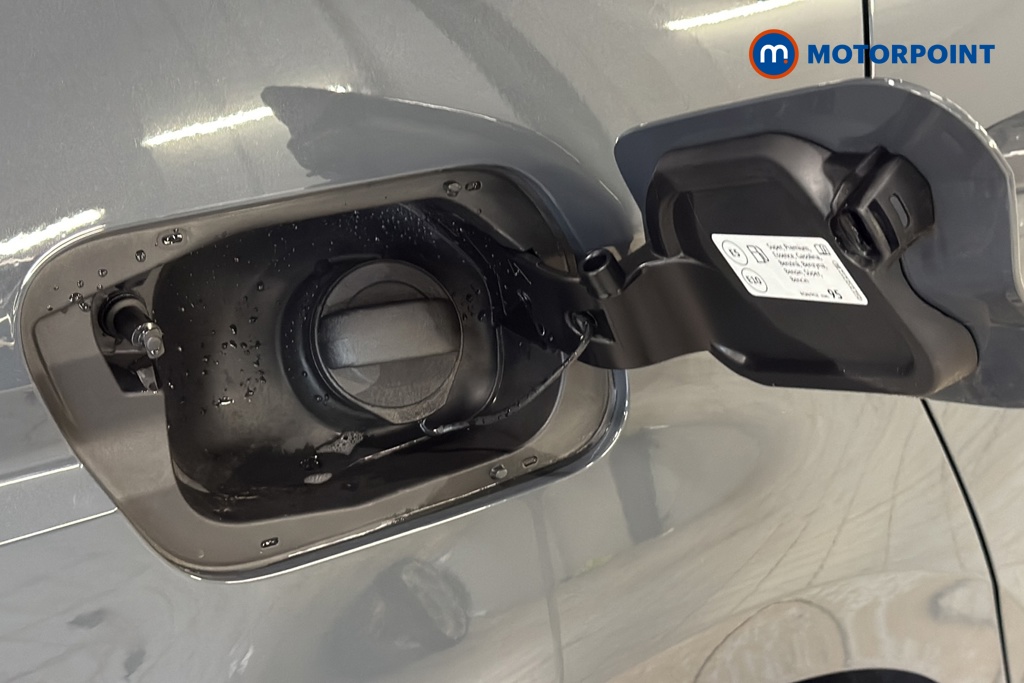 Volkswagen Touran Match Automatic Petrol People Carrier - Stock Number (1665582) - 41st supplementary image