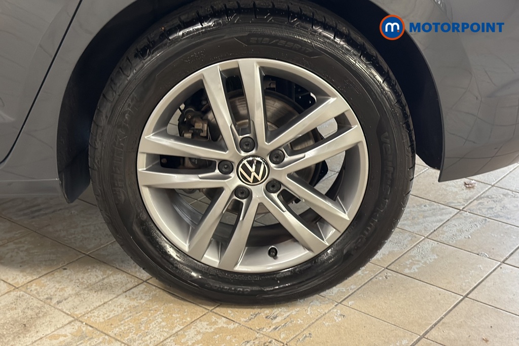 Volkswagen Touran Match Automatic Petrol People Carrier - Stock Number (1665582) - 45th supplementary image