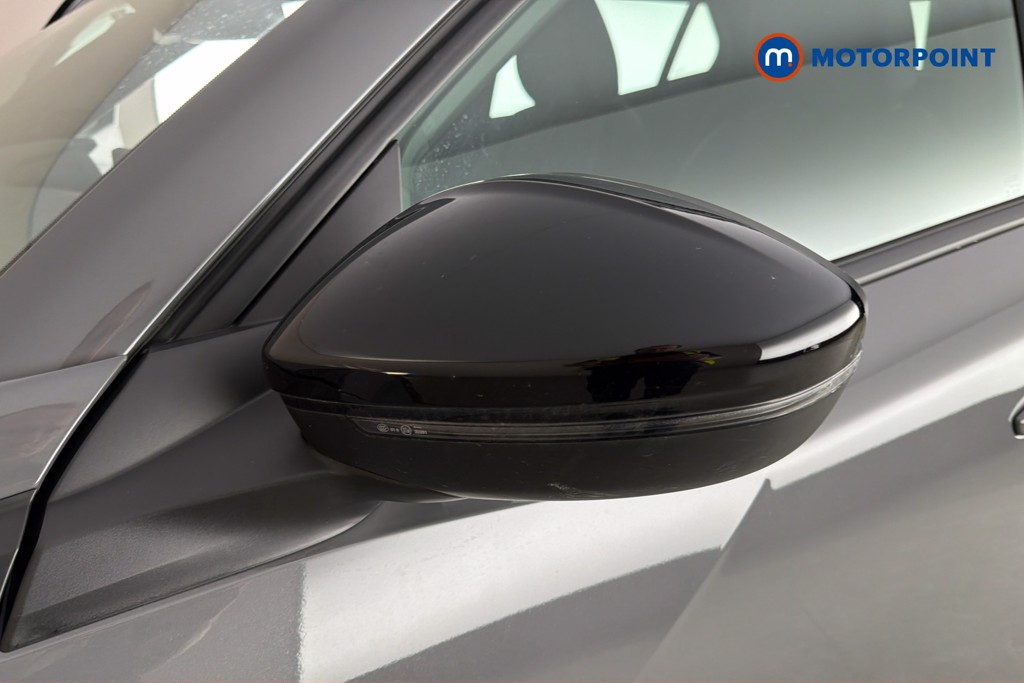 Peugeot 2008 Allure Manual Petrol SUV - Stock Number (1665830) - 43rd supplementary image