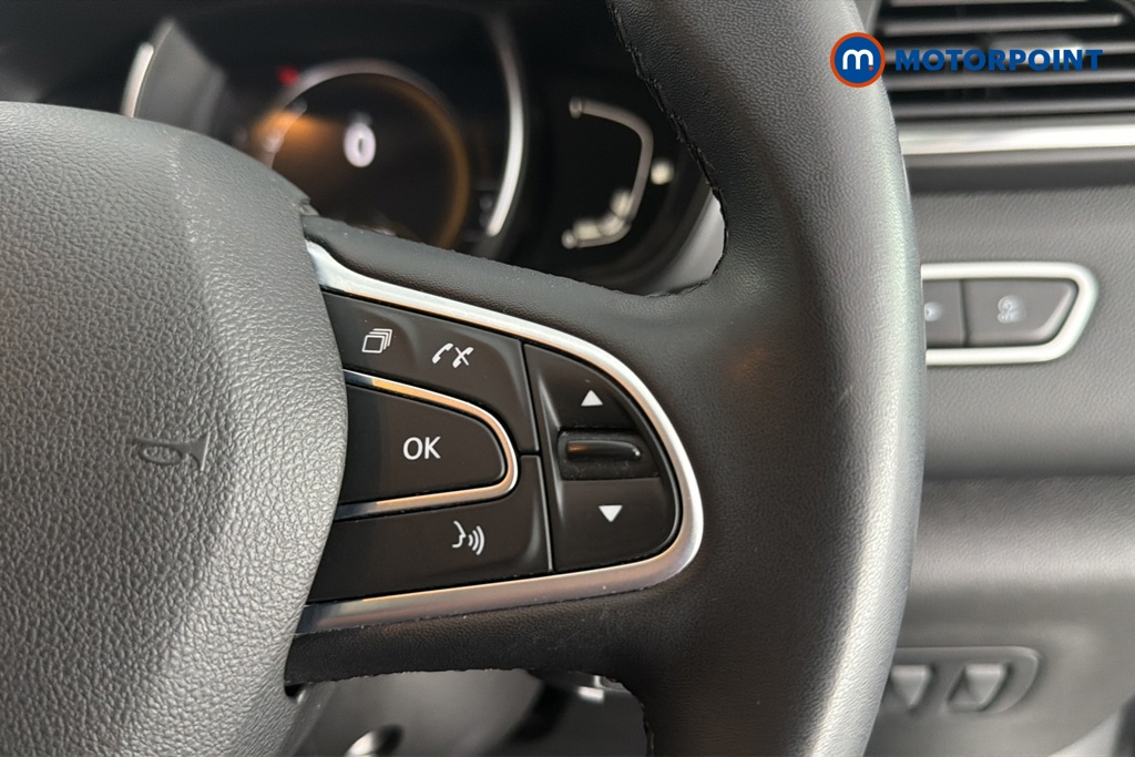 Renault Kadjar Iconic Manual Petrol SUV - Stock Number (1665858) - 3rd supplementary image