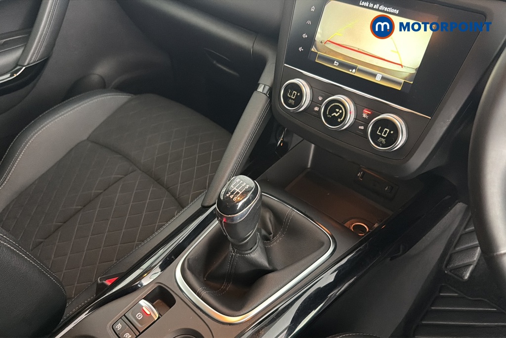 Renault Kadjar Iconic Manual Petrol SUV - Stock Number (1665858) - 15th supplementary image