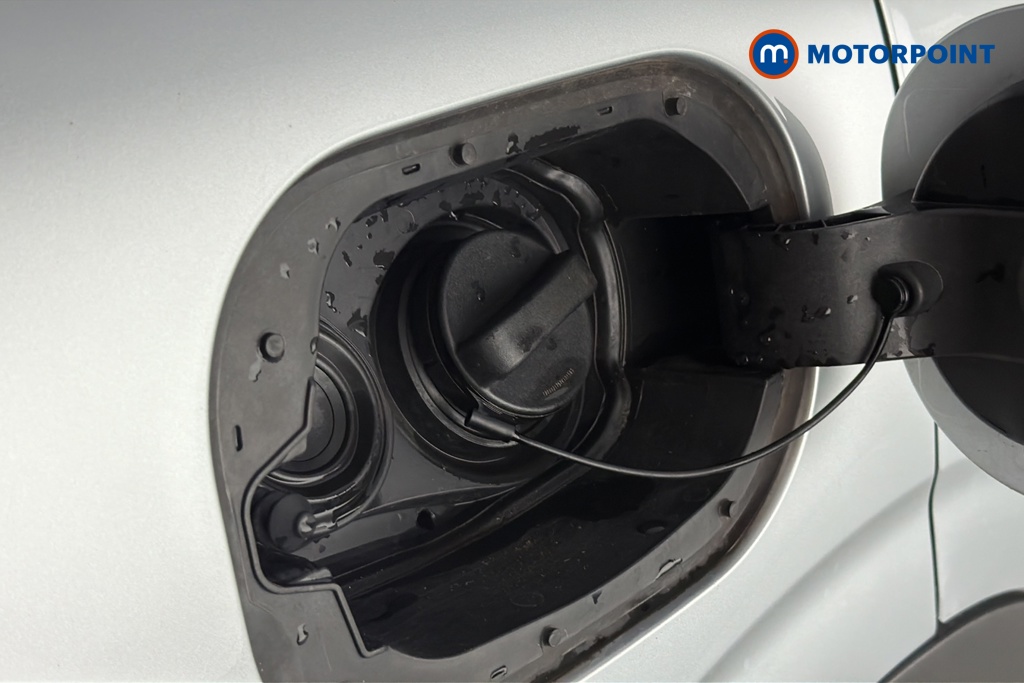Renault Kadjar Iconic Manual Petrol SUV - Stock Number (1665858) - 41st supplementary image