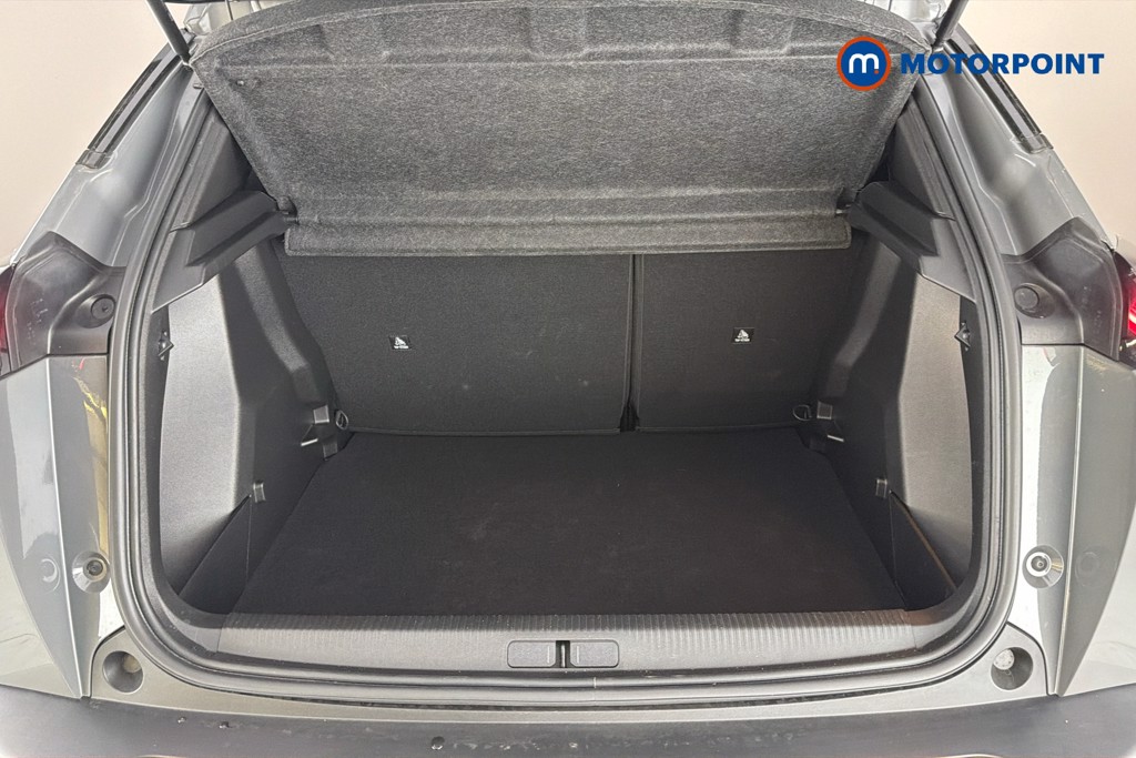 Peugeot 2008 Allure Manual Petrol SUV - Stock Number (1665910) - 33rd supplementary image