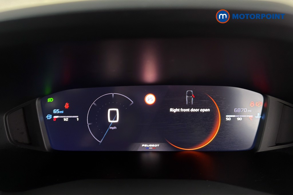 Peugeot 2008 Allure Manual Petrol SUV - Stock Number (1665924) - 8th supplementary image