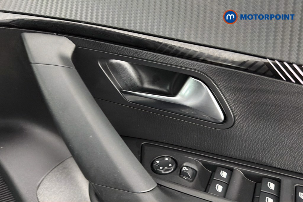 Peugeot 2008 Allure Manual Petrol SUV - Stock Number (1665924) - 42nd supplementary image