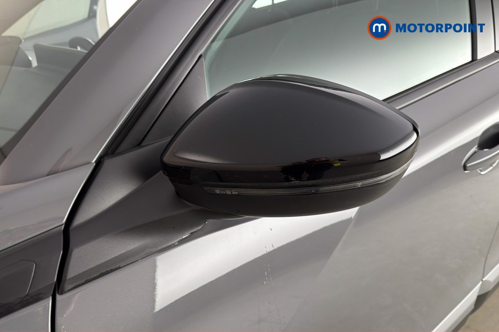 Peugeot 2008 Allure Manual Petrol SUV - Stock Number (1665924) - 43rd supplementary image
