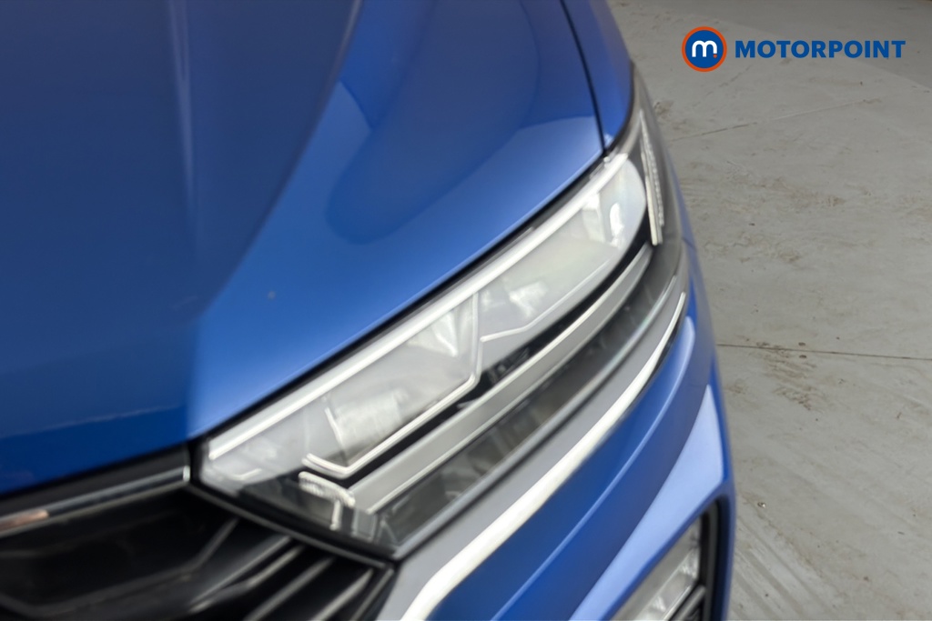 Volkswagen T-Roc Design Manual Petrol Convertible - Stock Number (1666057) - 42nd supplementary image