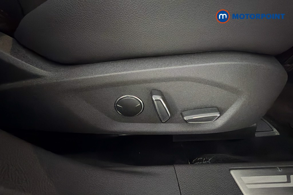 Ford Mondeo St-Line Edition Automatic Petrol-Electric Hybrid Estate - Stock Number (1666093) - 25th supplementary image