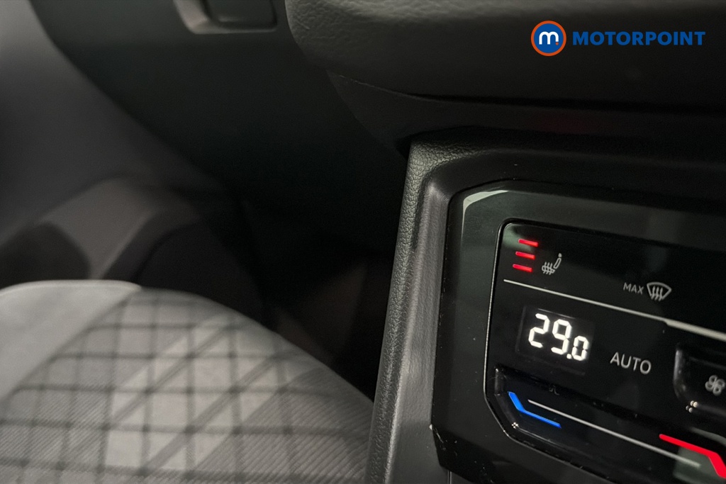 Volkswagen Tiguan R-Line Edition Automatic Petrol SUV - Stock Number (1666343) - 14th supplementary image