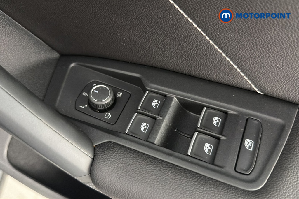 Volkswagen Tiguan R-Line Edition Automatic Petrol SUV - Stock Number (1666343) - 19th supplementary image
