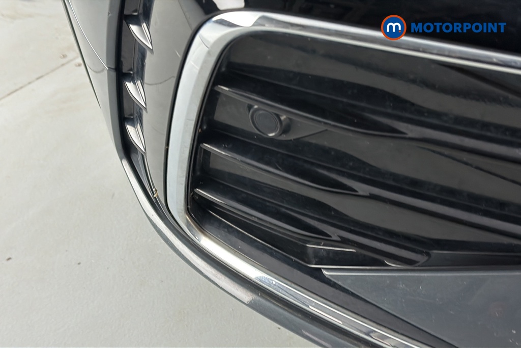 Volkswagen Tiguan R-Line Edition Automatic Petrol SUV - Stock Number (1666343) - 38th supplementary image