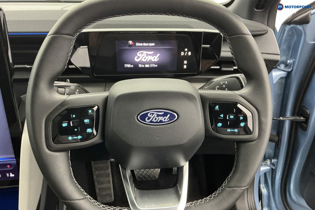 Ford Explorer Premium Automatic Electric SUV - Stock Number (1666430) - 6th supplementary image