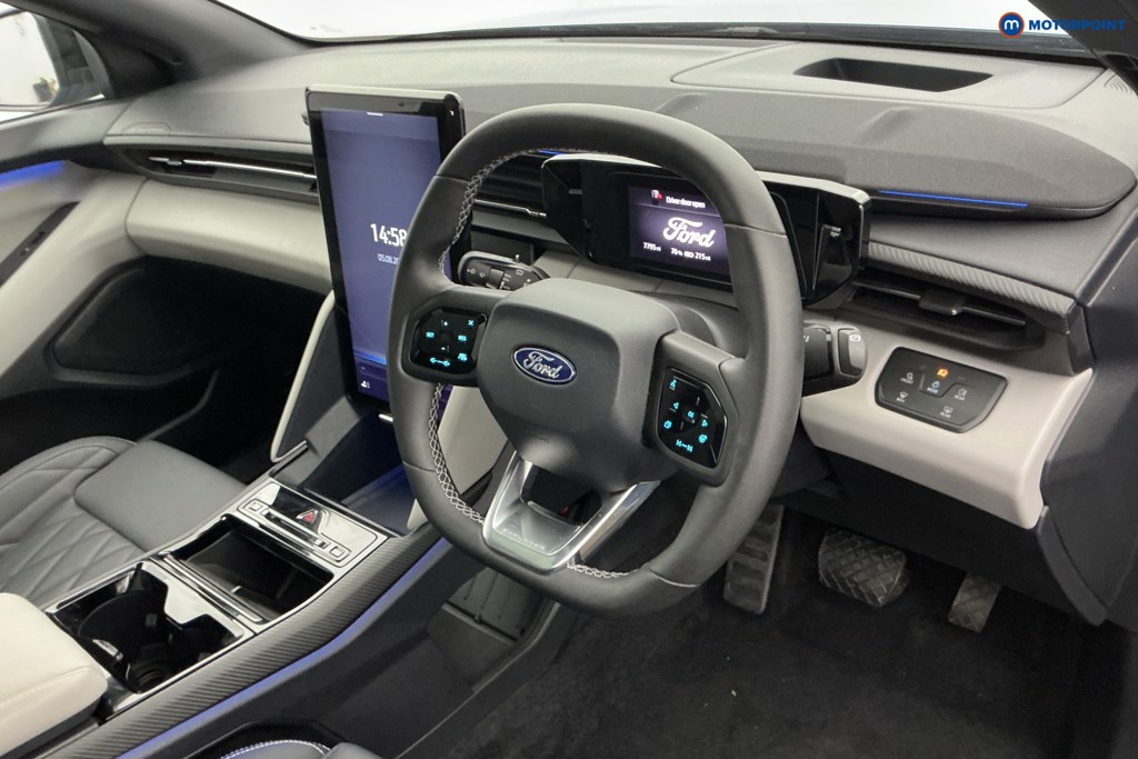 Ford Explorer Premium Automatic Electric SUV - Stock Number (1666430) - 8th supplementary image