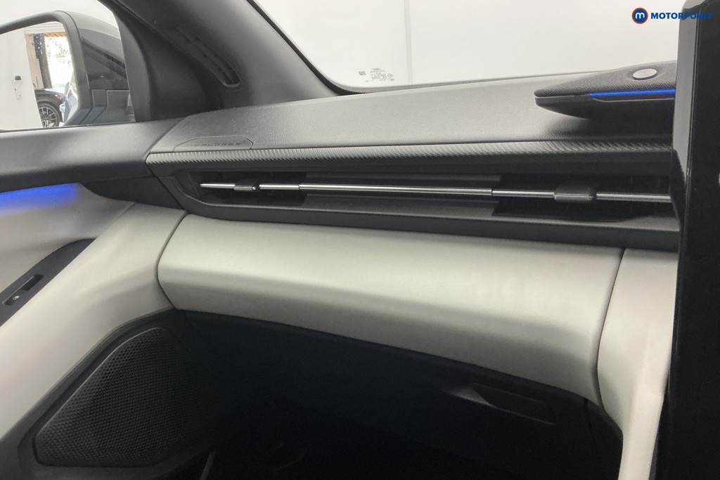 Ford Explorer Premium Automatic Electric SUV - Stock Number (1666430) - 17th supplementary image